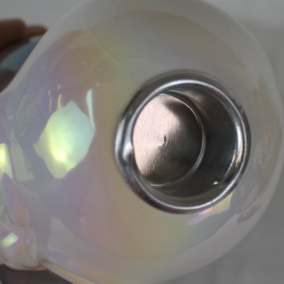 CERAMIC SKULL IRIDESENT CANDLE HOLDER GRAY & WHITE 3 STACKED HEADS VOTIVE CANDLE - Picture 5 of 16